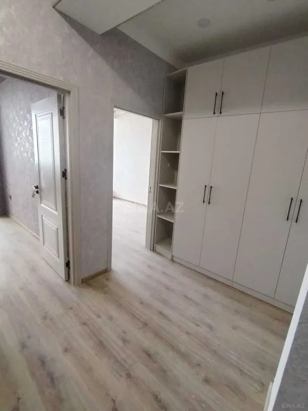 Satılır 2 otaqlı mənzil 65 m²