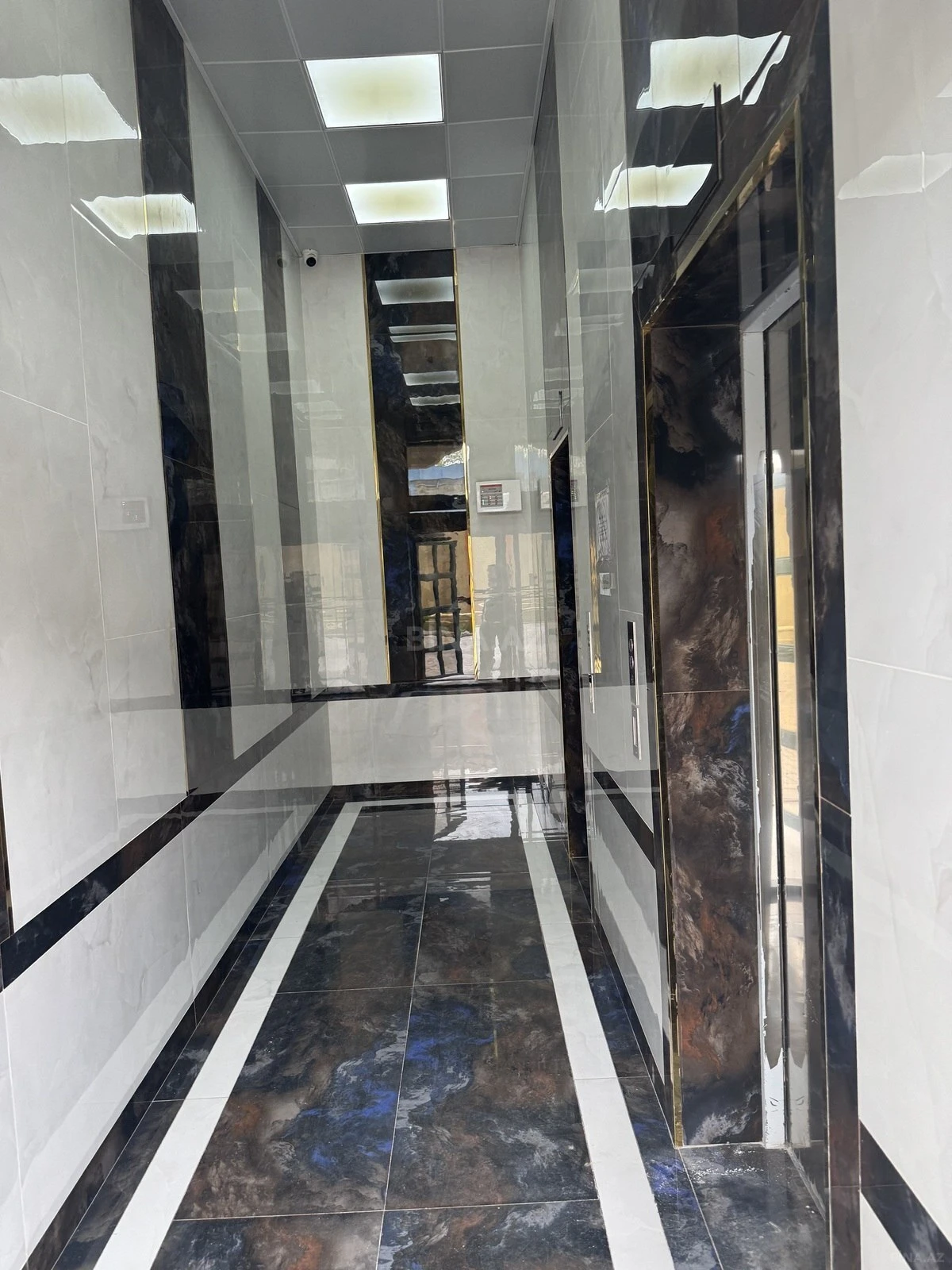 Satılır 2 otaqlı mənzil 50 m²