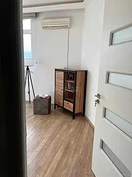 Kirayə verilir 3 otaqlı mənzil 124 m²