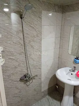 Kirayə verilir 2 otaqlı mənzil 40 m²