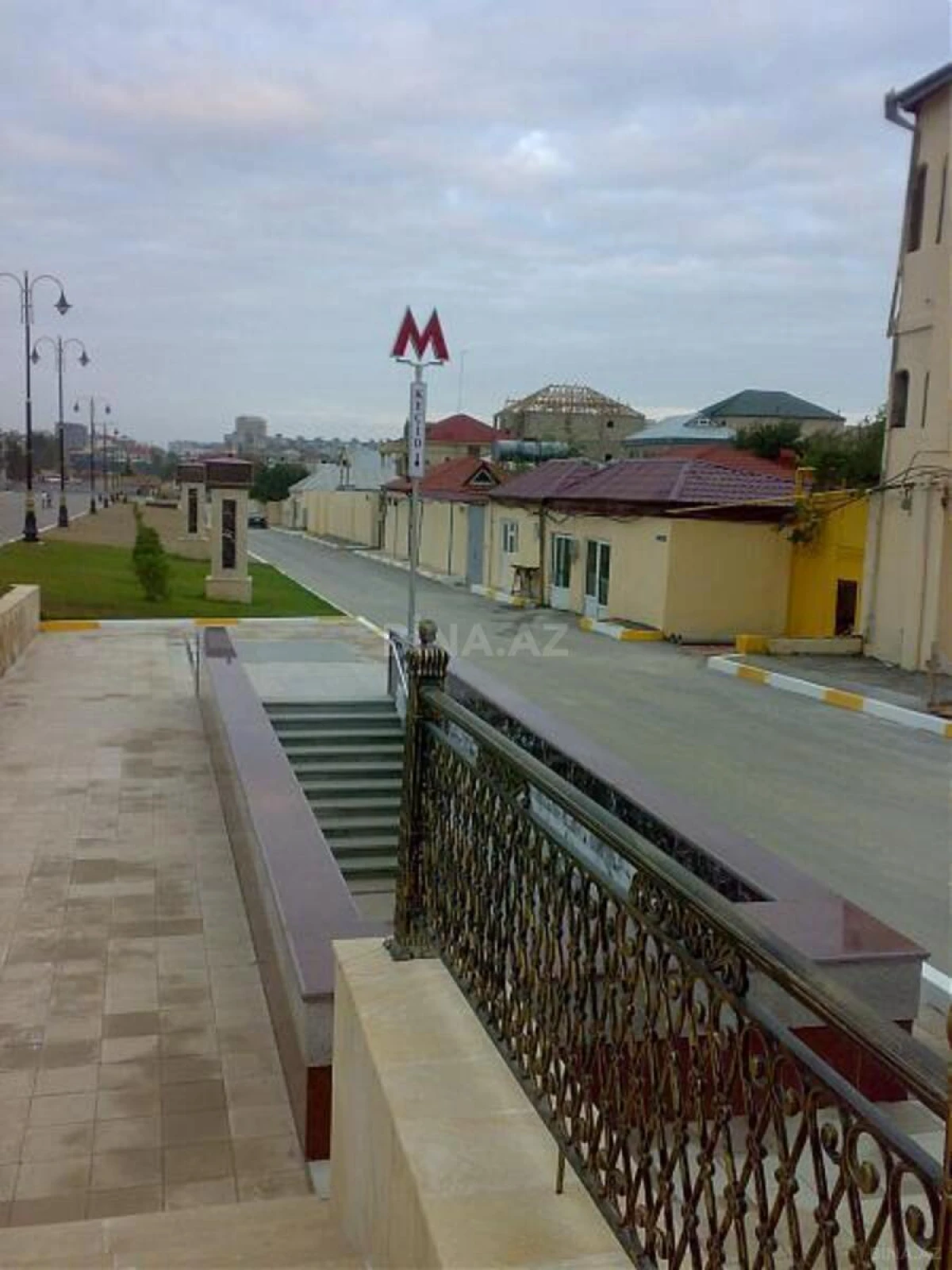 Satılır 7 otaqlı həyət evi 400 m²