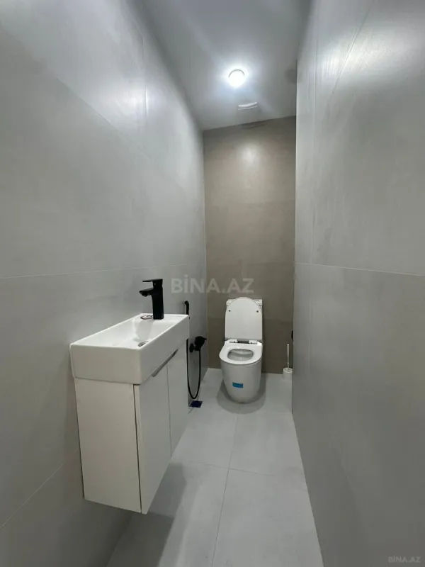 Satılır 3 otaqlı mənzil 105 m²