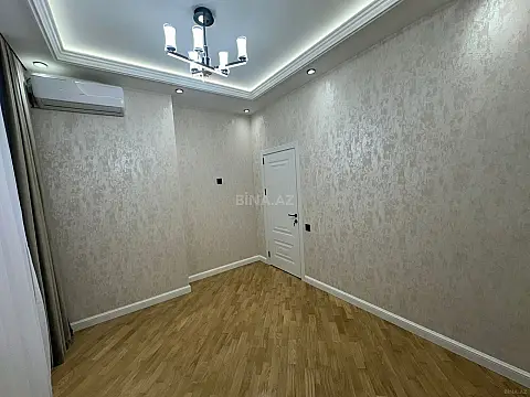 Satılır 3 otaqlı mənzil 105 m²