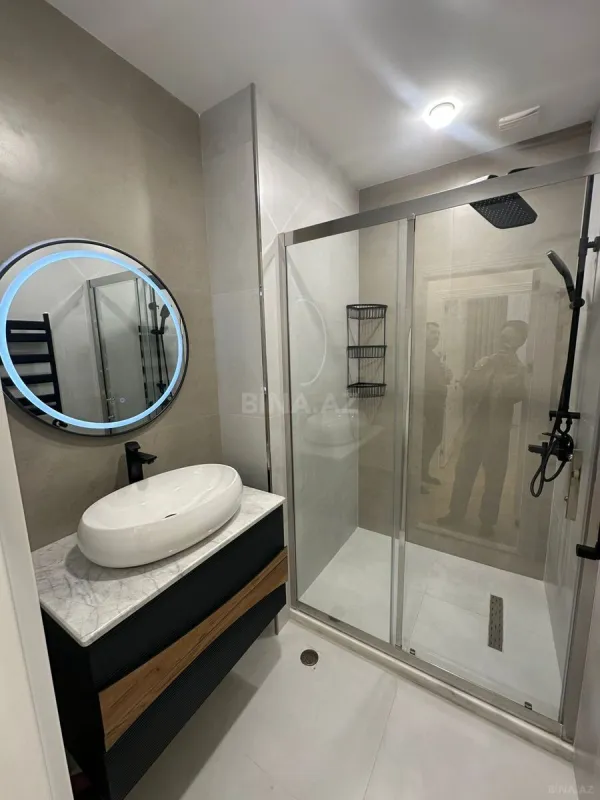 Satılır 3 otaqlı mənzil 105 m²