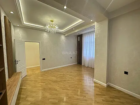 Satılır 3 otaqlı mənzil 105 m²