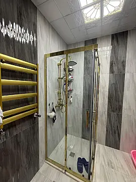 Satılır 3 otaqlı mənzil 148 m²