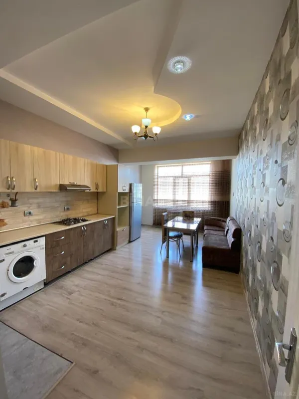 Kirayə verilir 3 otaqlı mənzil 150 m²