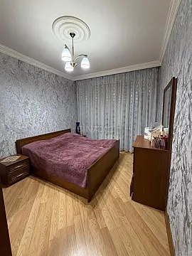 Satılır 3 otaqlı mənzil 75 m²