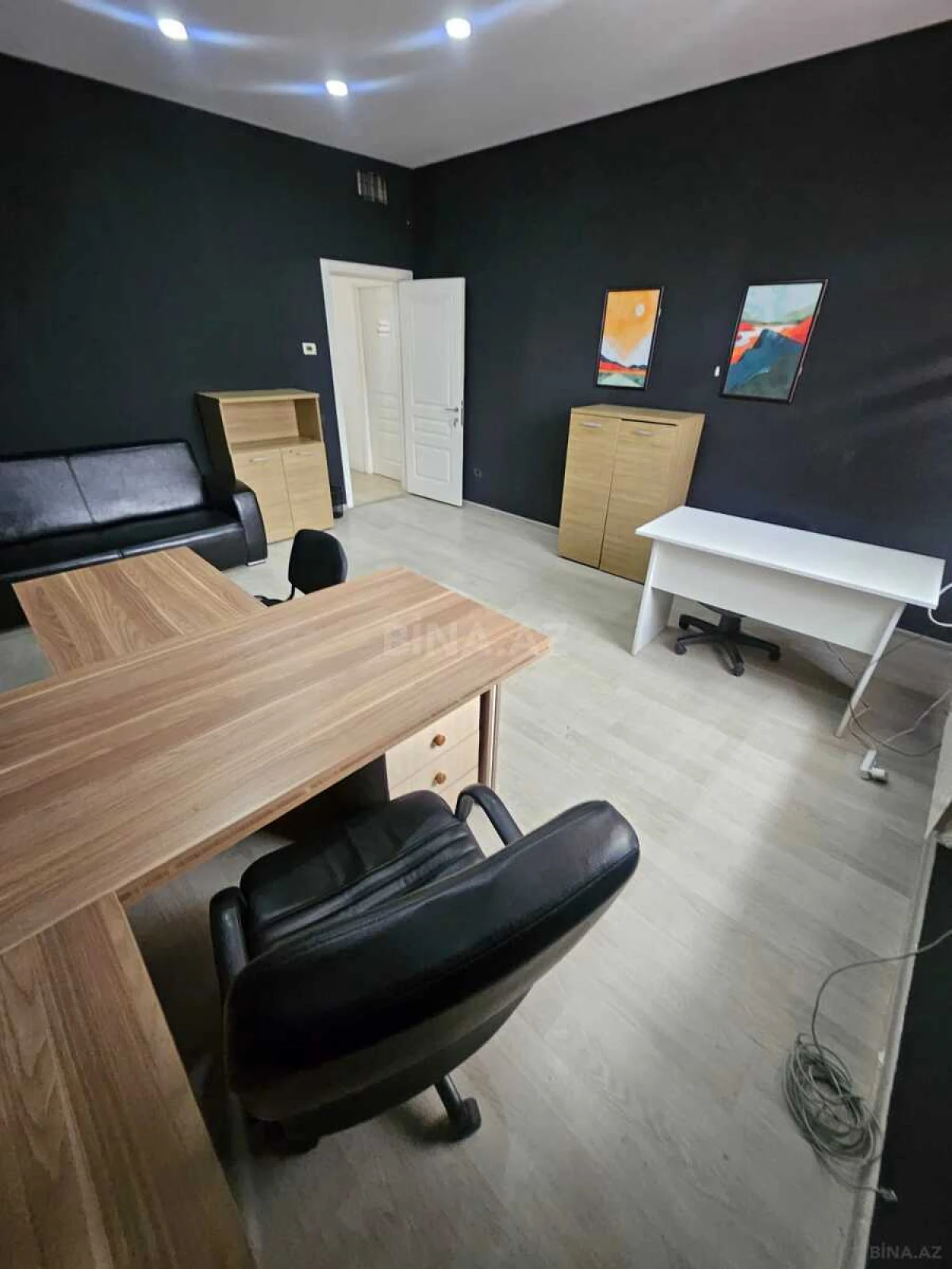 Kirayə verilir 1 otaqlı ofis 30 m²