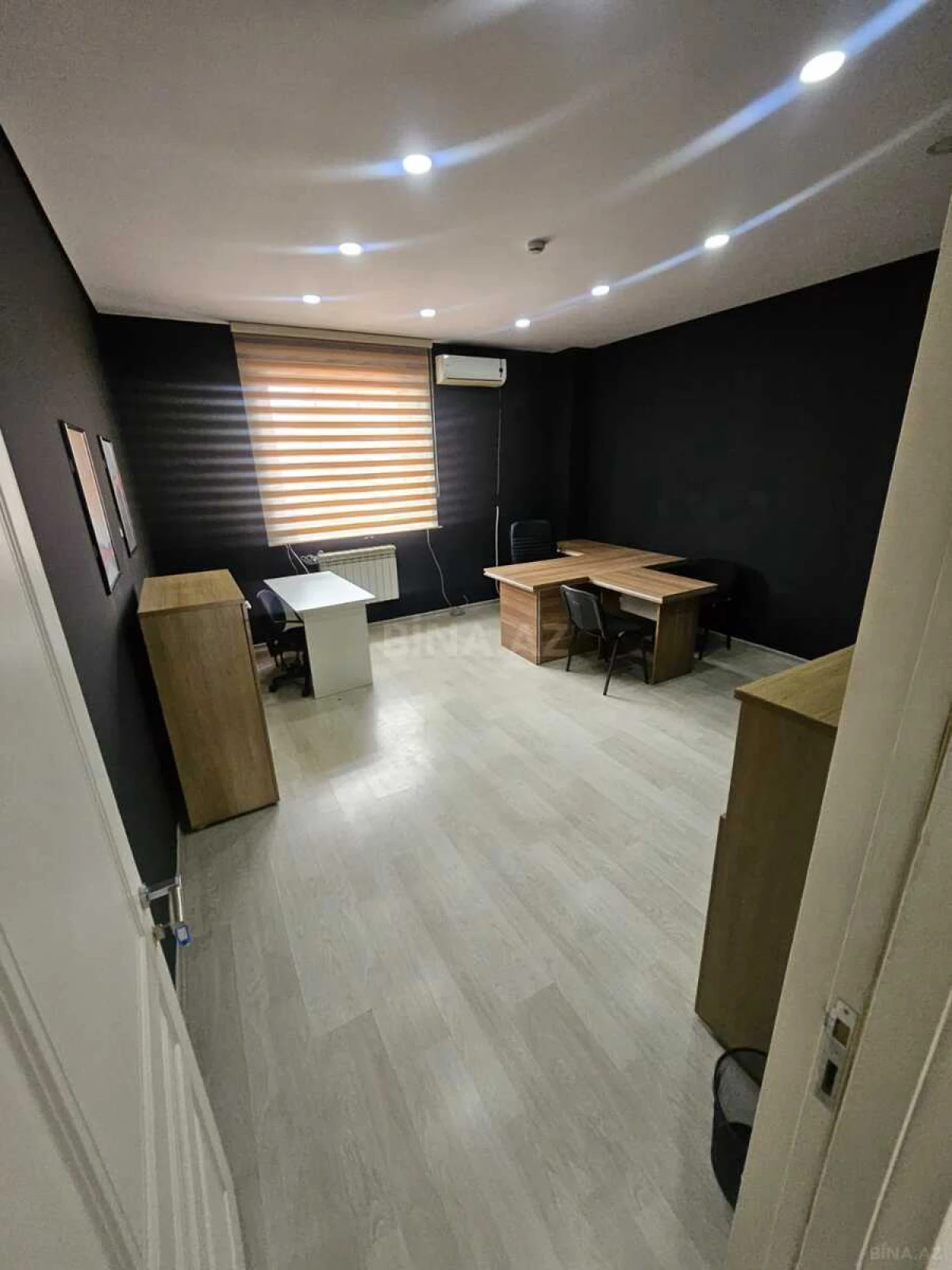 Kirayə verilir 1 otaqlı ofis 30 m²