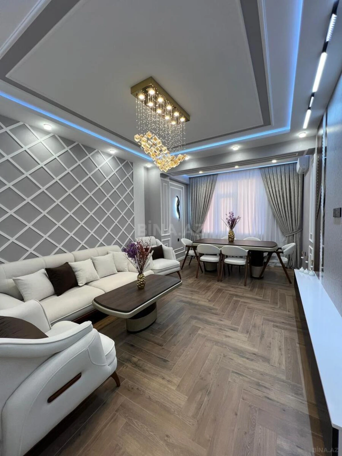 Satılır 3 otaqlı mənzil 105 m²