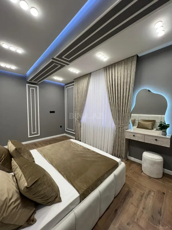 Satılır 3 otaqlı mənzil 105 m²