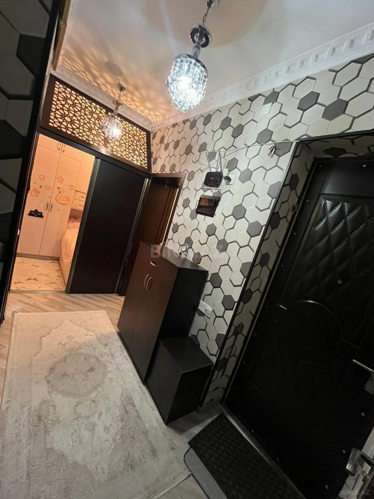 Satılır 2 otaqlı mənzil 58 m²