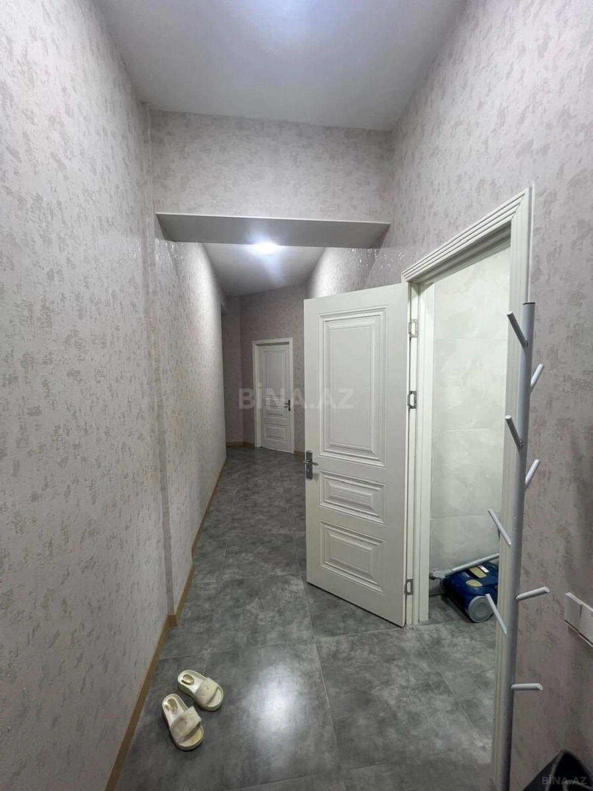 Kirayə verilir 2 otaqlı mənzil 70 m²