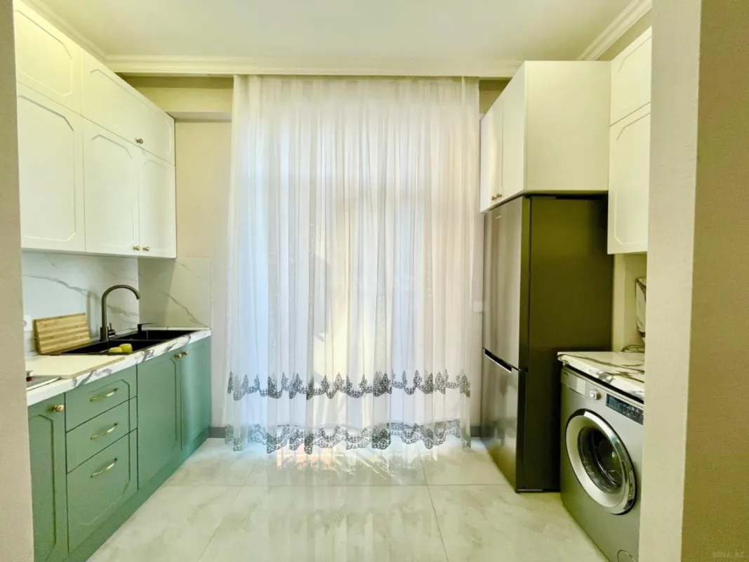 Satılır 2 otaqlı mənzil 65 m²