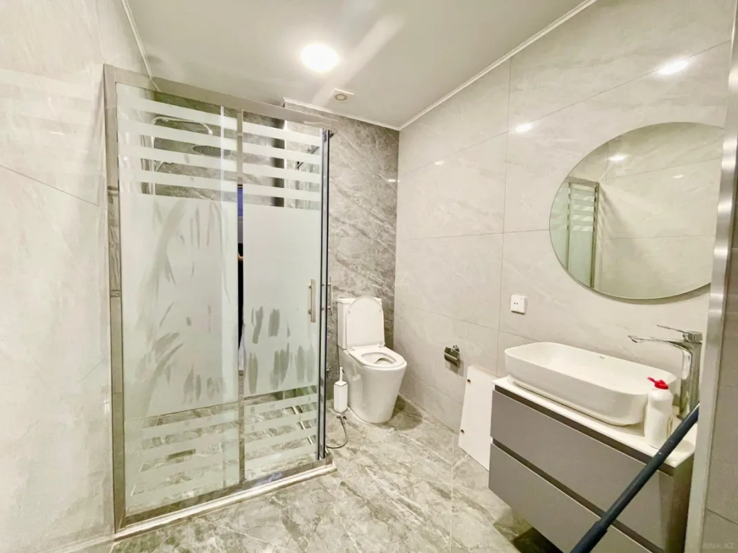 Satılır 2 otaqlı mənzil 65 m²