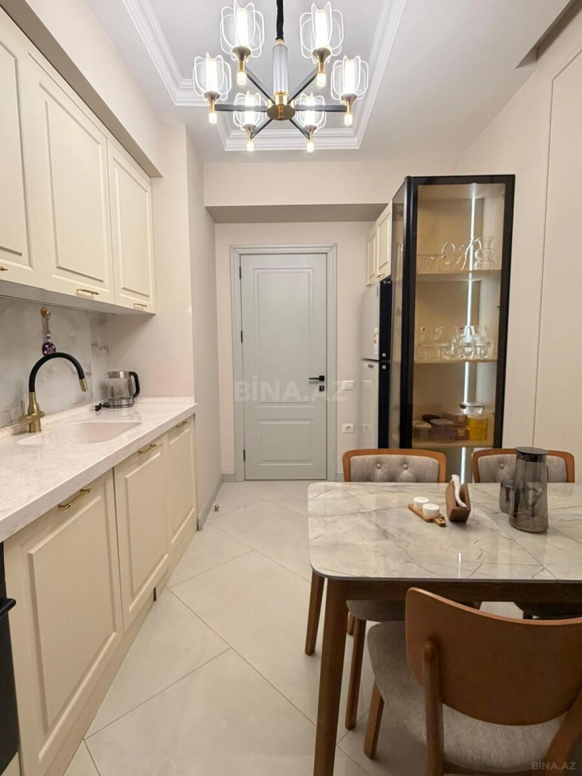 Satılır 3 otaqlı mənzil 85 m²