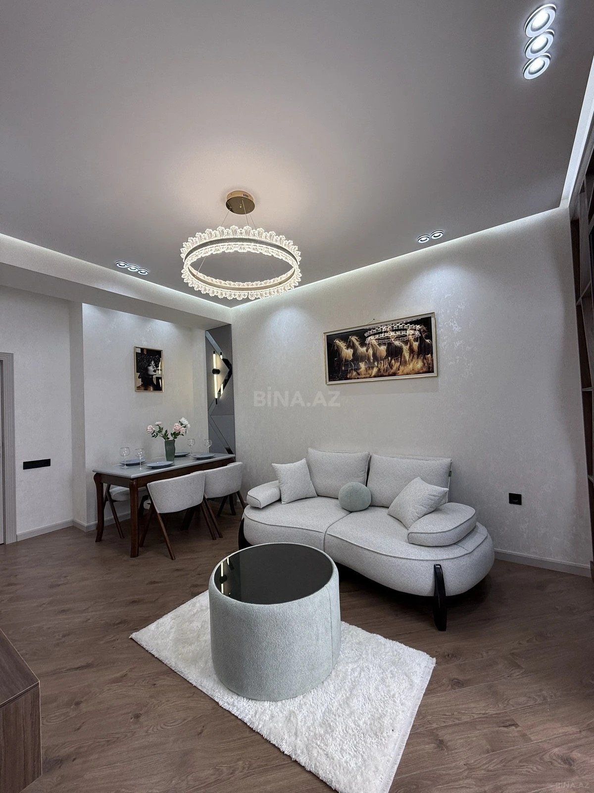 Satılır 3 otaqlı mənzil 65 m²