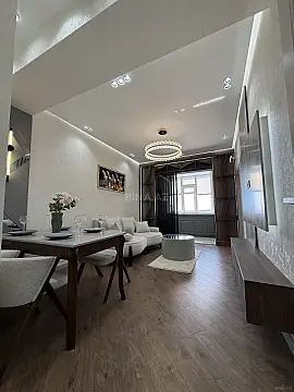 Satılır 3 otaqlı mənzil 65 m² — Bakı, Həzi Aslanov qəs. 3 otaq 65.00 m²