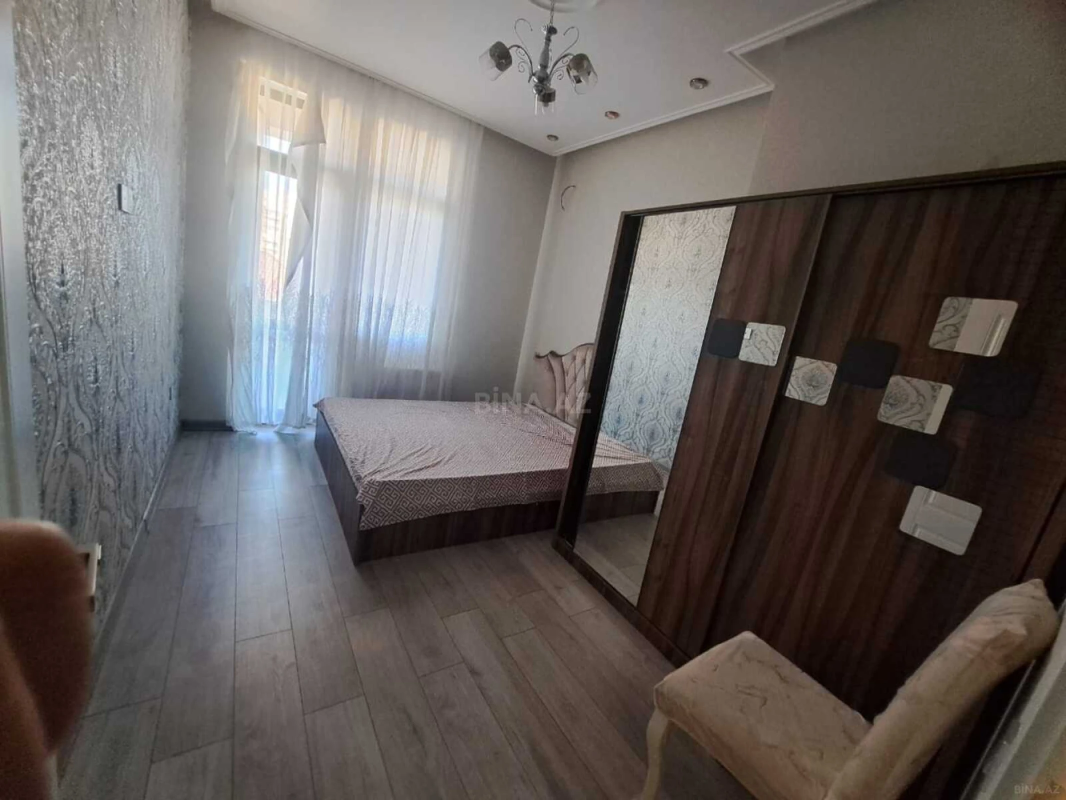 Kirayə verilir 2 otaqlı mənzil 58 m²