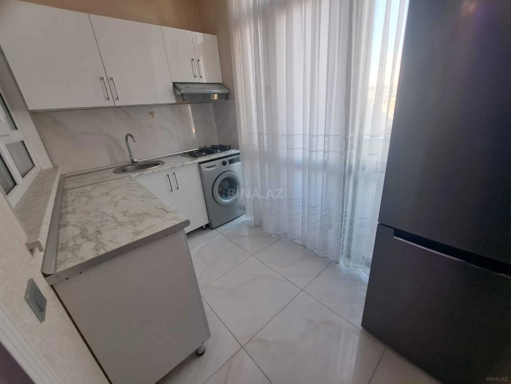 Kirayə verilir 2 otaqlı mənzil 58 m²