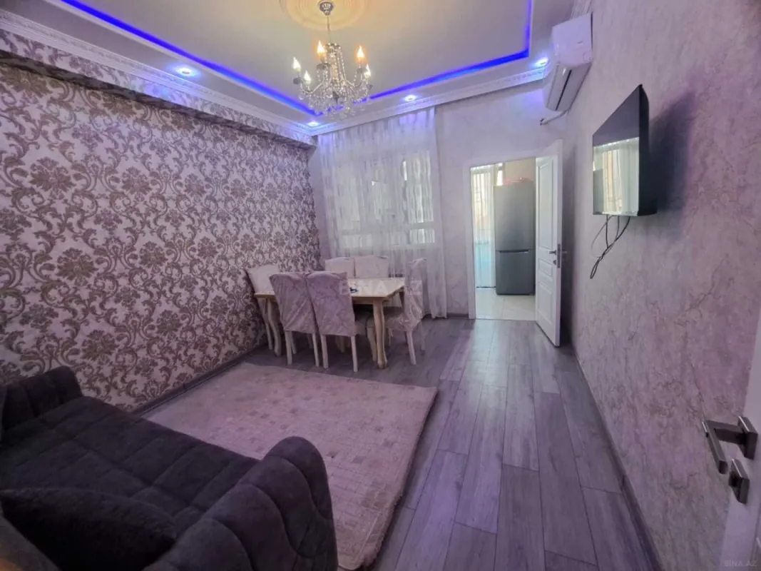Kirayə verilir 2 otaqlı mənzil 58 m²