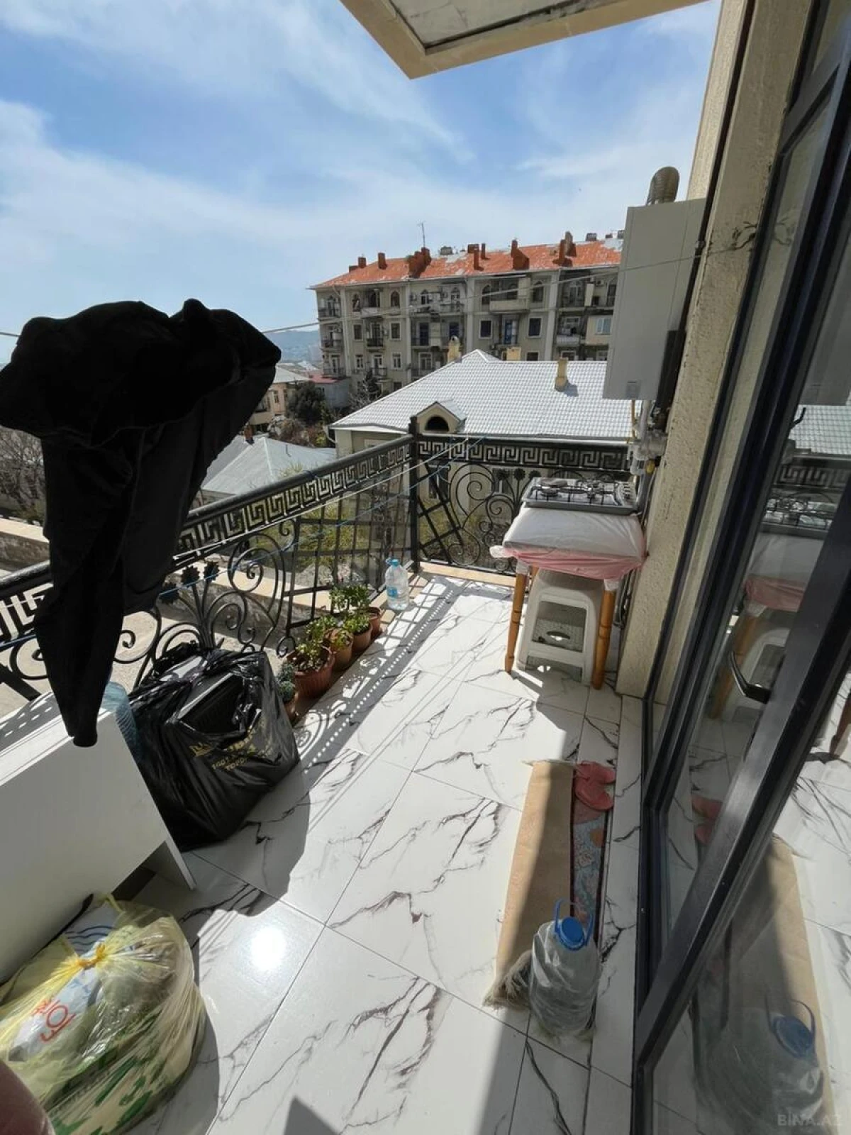 Satılır 3 otaqlı mənzil 68 m²