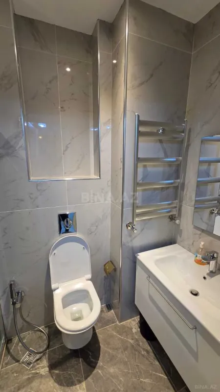 Kirayə verilir 2 otaqlı mənzil 45 m²