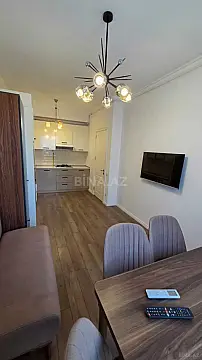 Kirayə verilir 2 otaqlı mənzil 45 m²