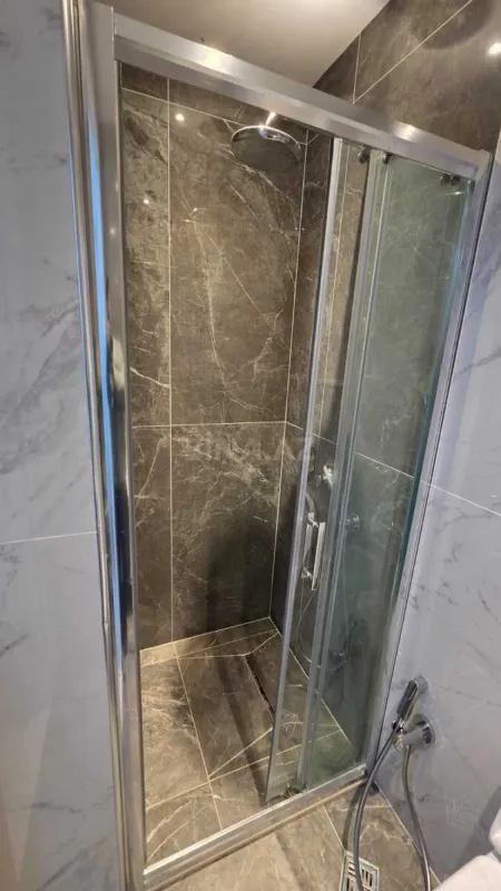 Kirayə verilir 2 otaqlı mənzil 45 m²