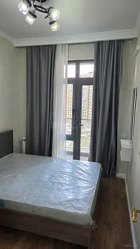 Kirayə verilir 2 otaqlı mənzil 45 m²