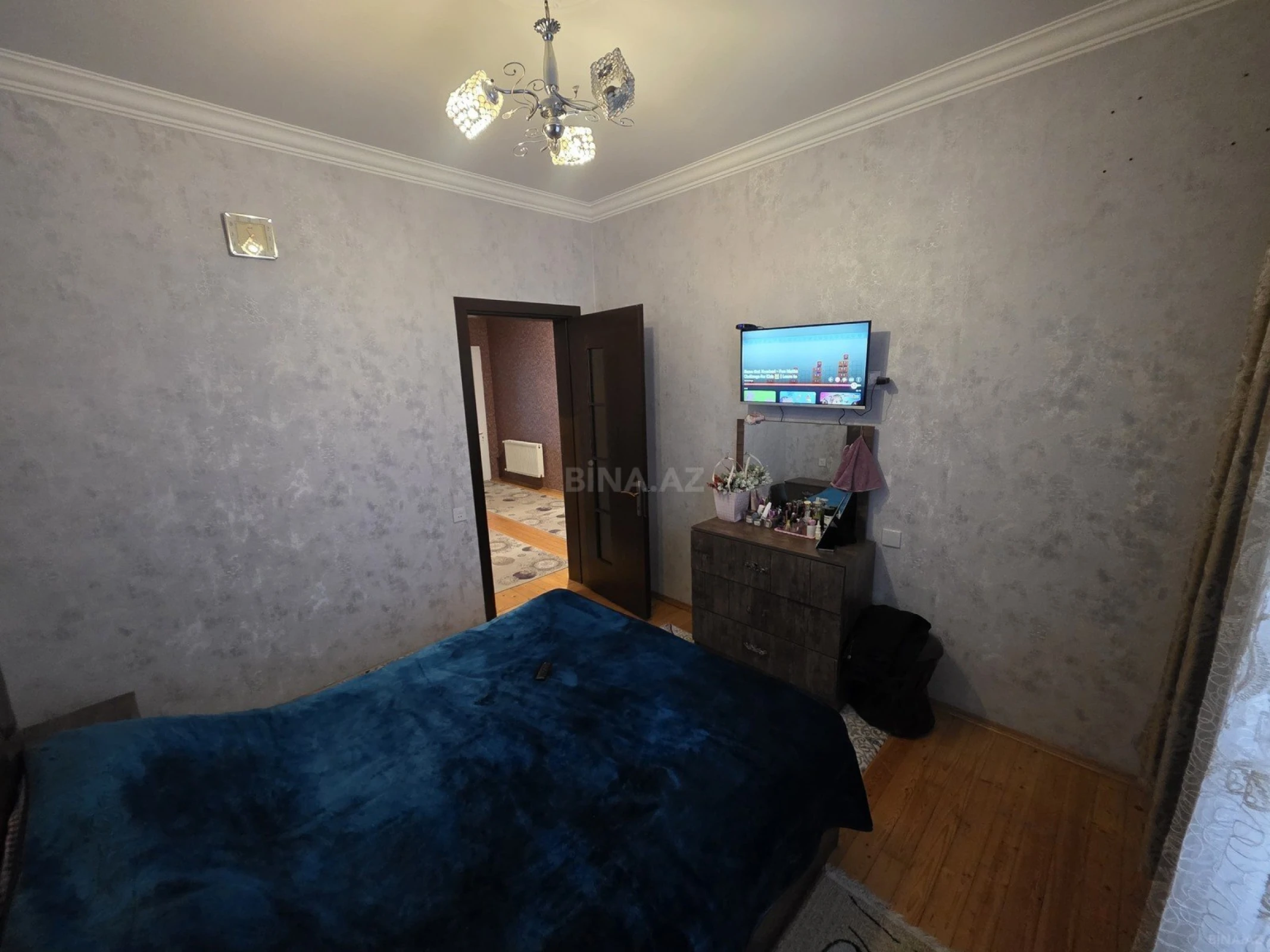 Satılır 4 otaqlı mənzil 100 m²