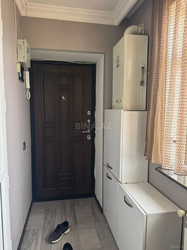 Satılır 4 otaqlı mənzil 100 m²