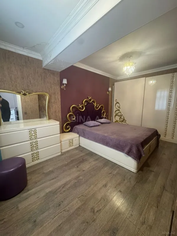 Satılır 4 otaqlı mənzil 100 m²