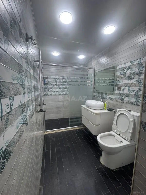 Satılır 4 otaqlı mənzil 100 m²