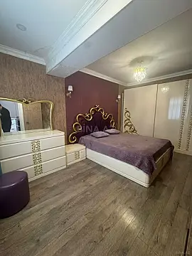 Satılır 4 otaqlı mənzil 100 m²