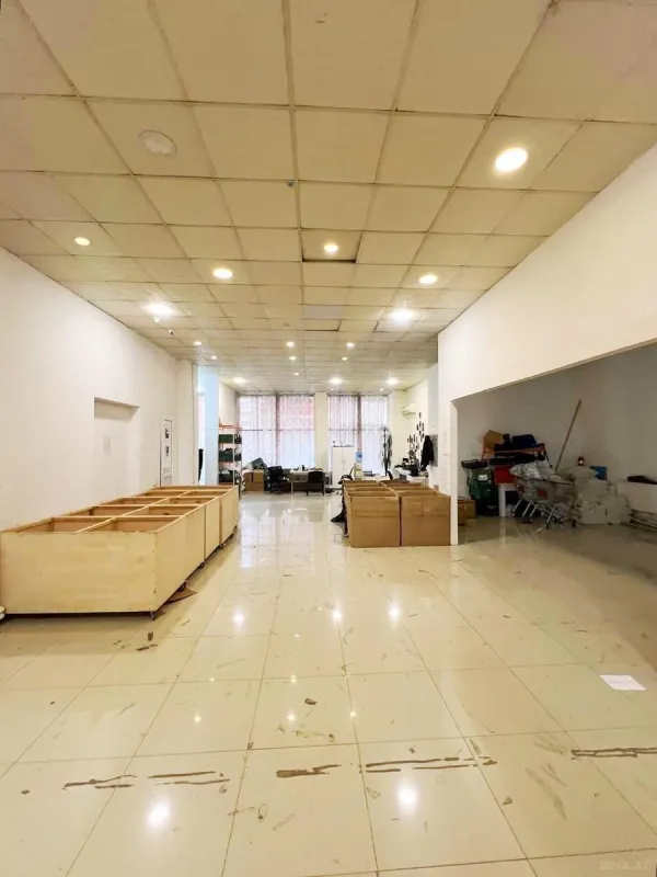 Kirayə verilir obyekt 210 m²