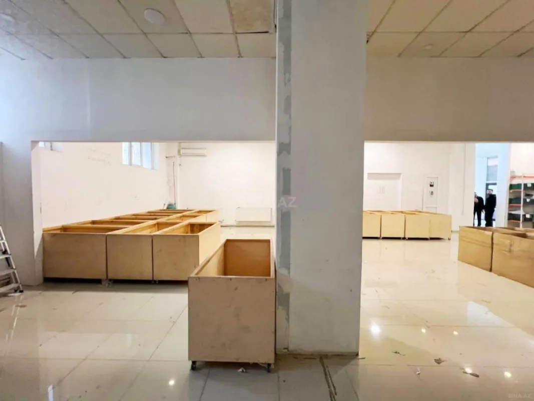 Kirayə verilir obyekt 210 m²