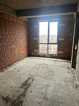 Satılır 2 otaqlı mənzil 49 m²