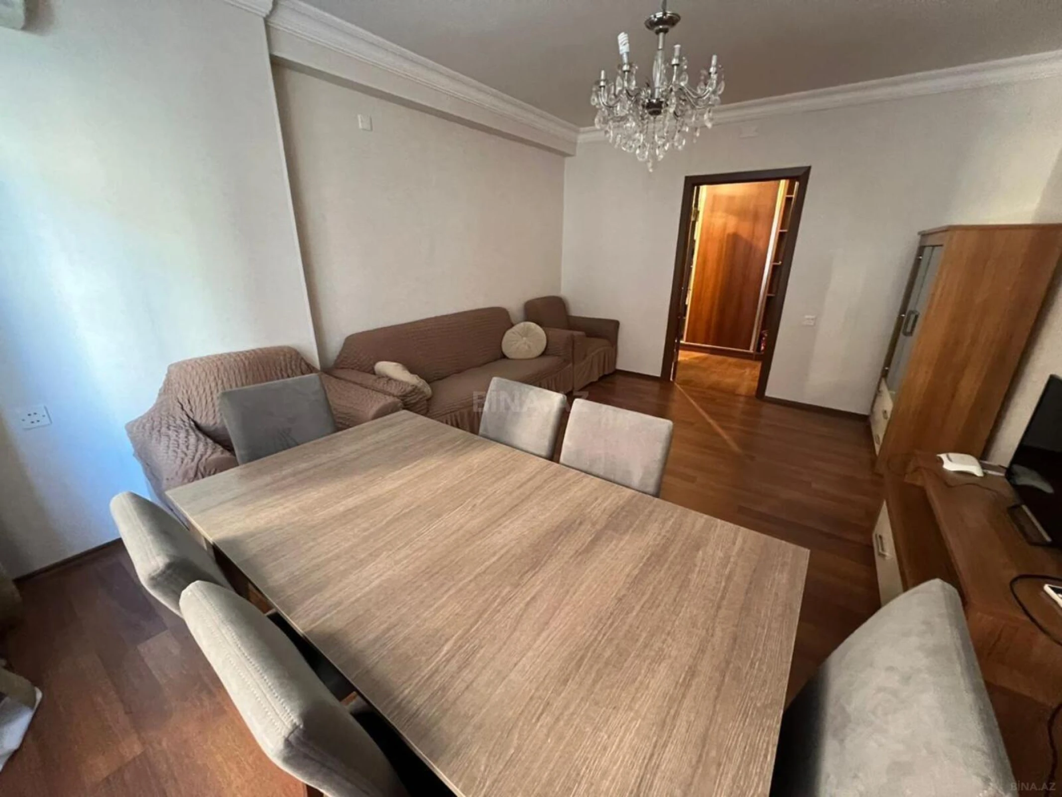 Kirayə verilir 3 otaqlı mənzil 120 m²