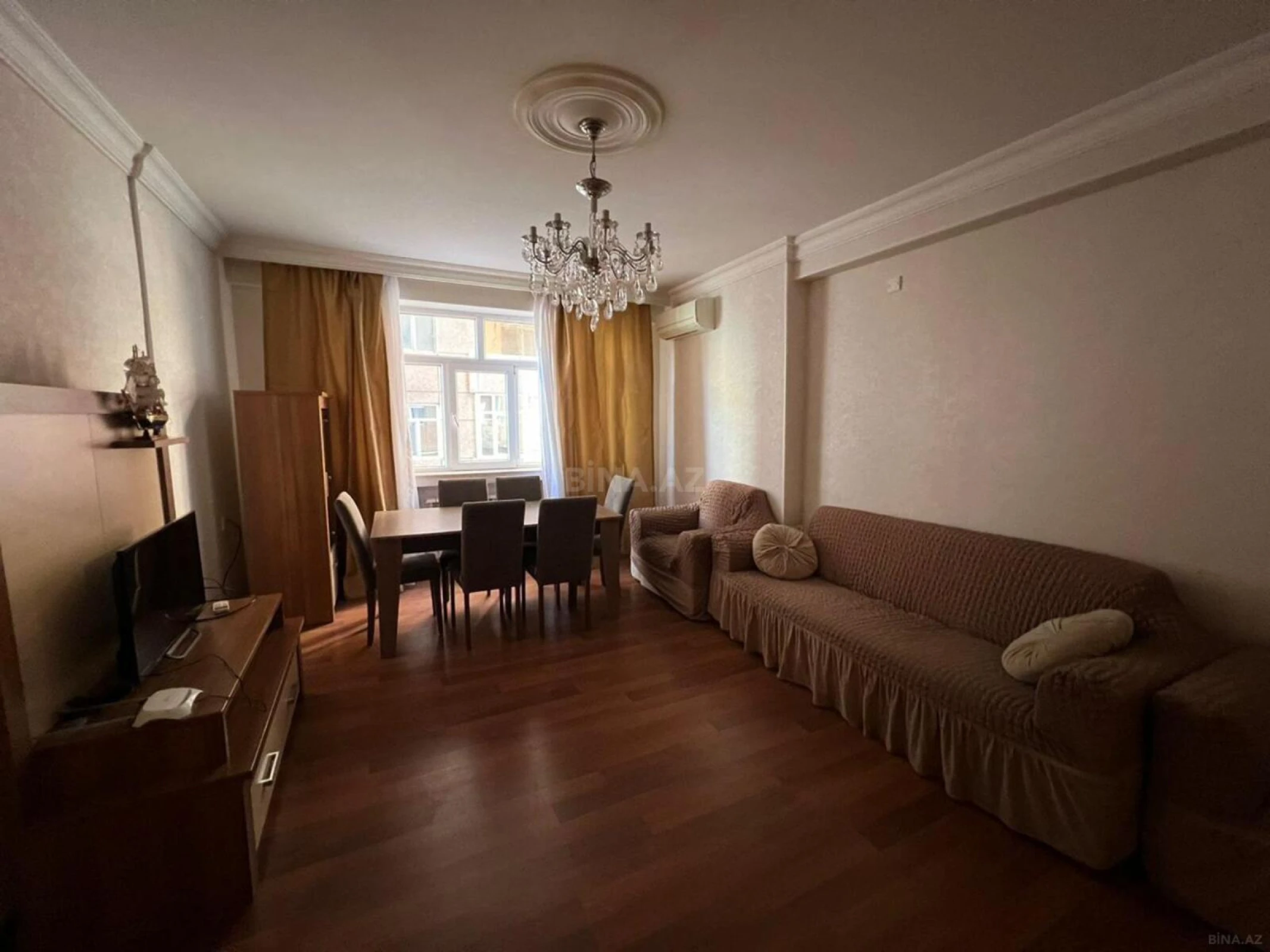 Kirayə verilir 3 otaqlı mənzil 120 m²