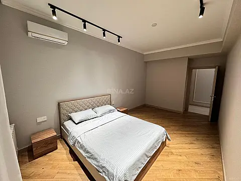 Satılır 2 otaqlı mənzil 68 m²