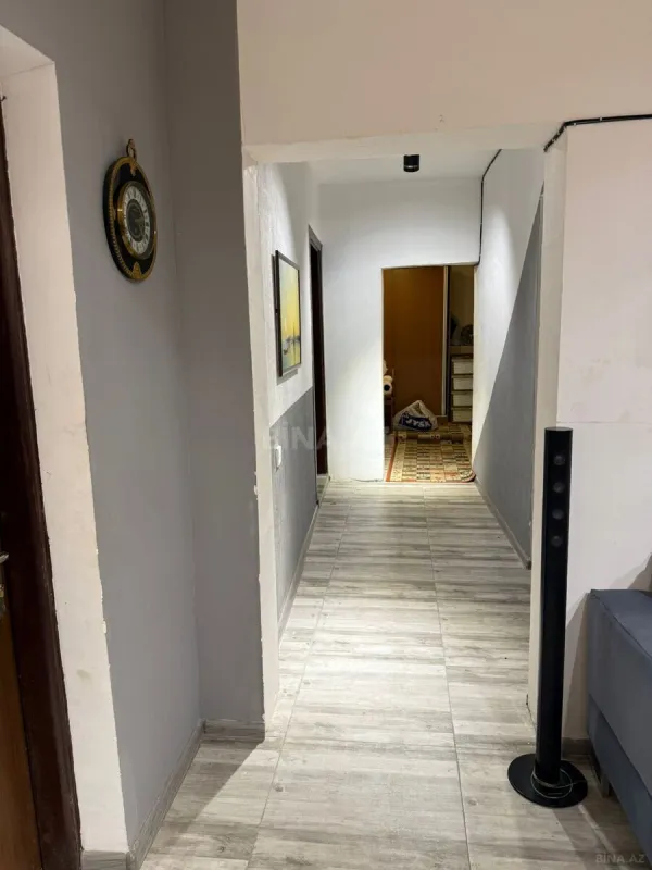 Satılır 6 otaqlı həyət evi 210 m²