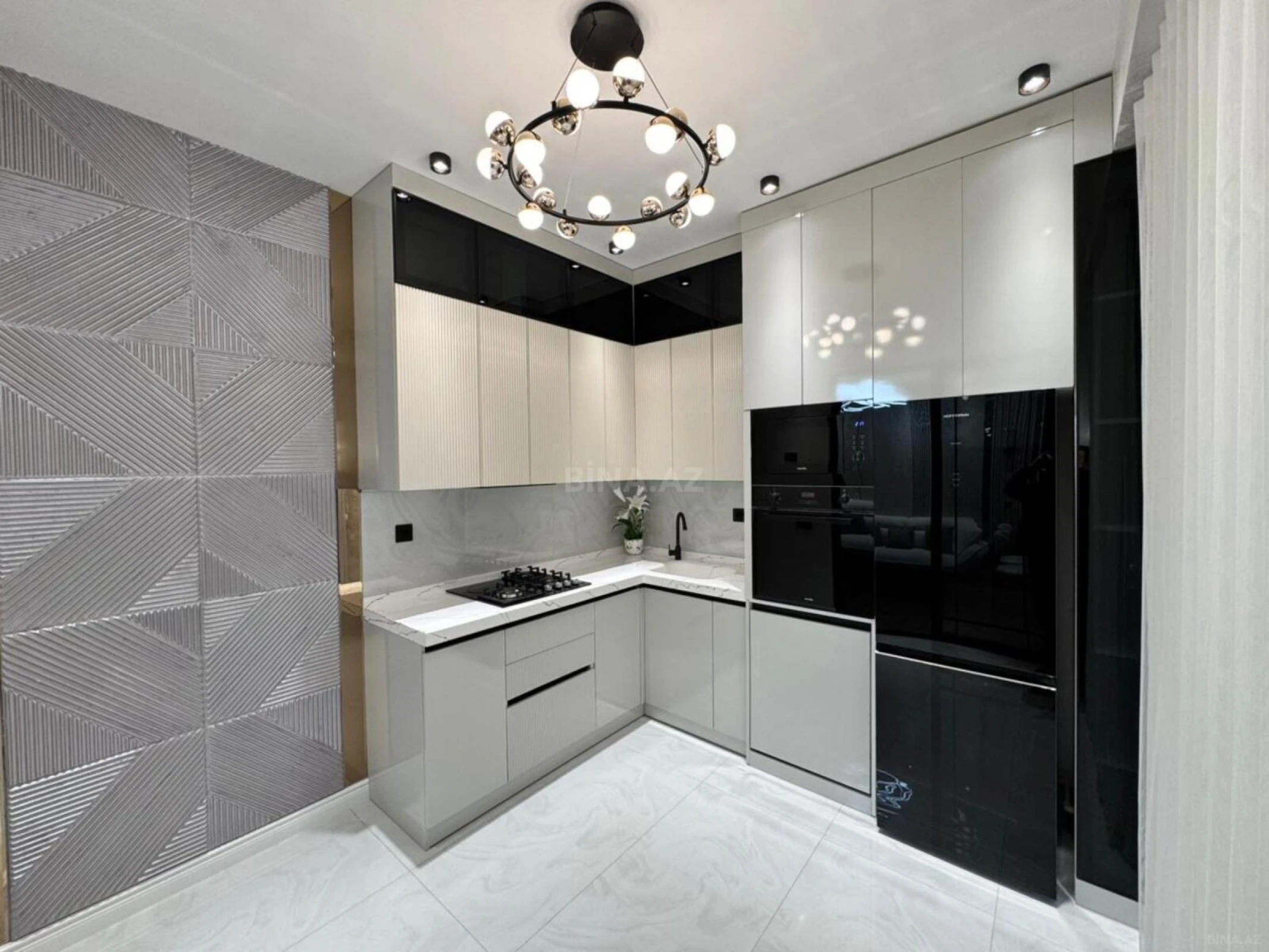 Satılır 3 otaqlı mənzil 80 m²