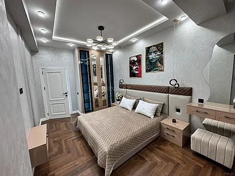 Satılır 3 otaqlı mənzil 80 m²