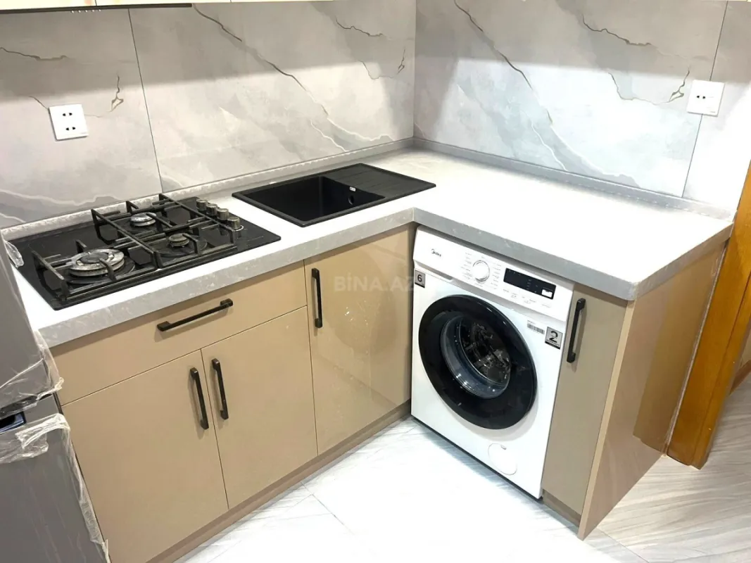 Kirayə verilir 2 otaqlı mənzil 60 m²
