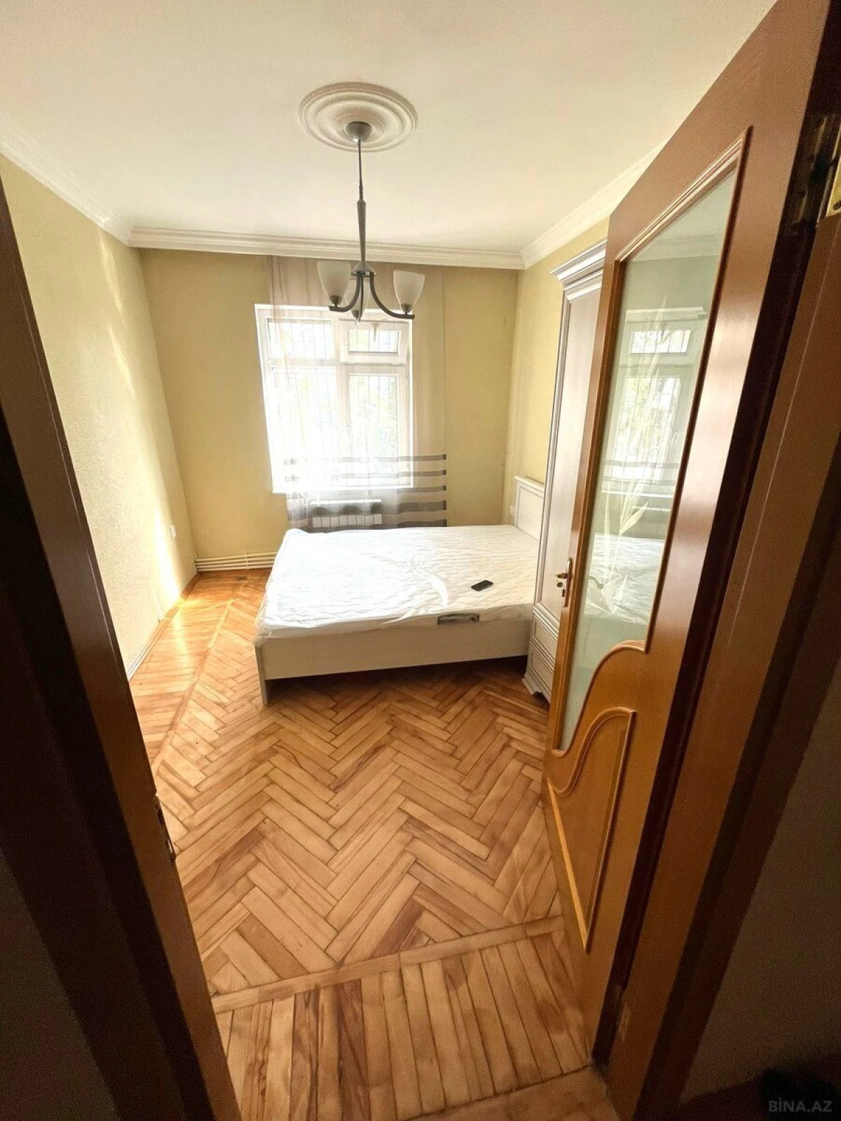 Kirayə verilir 2 otaqlı mənzil 60 m²