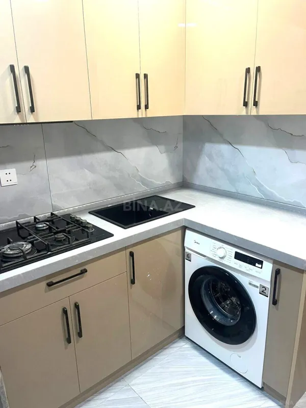 Kirayə verilir 2 otaqlı mənzil 60 m²