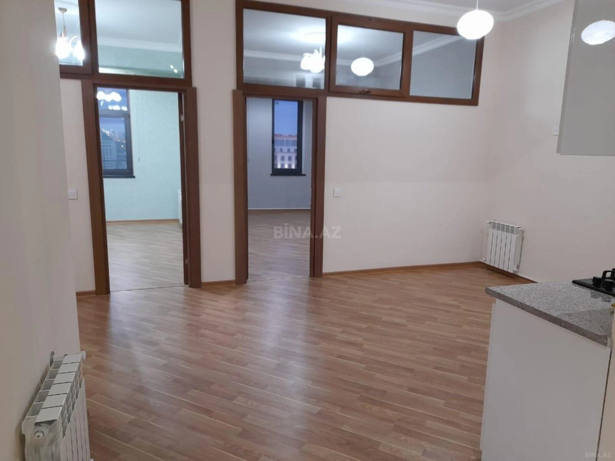 Kirayə verilir 2 otaqlı ofis 70 m²