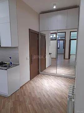 Kirayə verilir 2 otaqlı ofis 70 m²